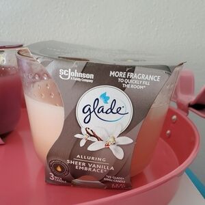 Glade Limited Edition Glass Votive Three Wick Sheer Vanilla Embrace 6.8oz Candle